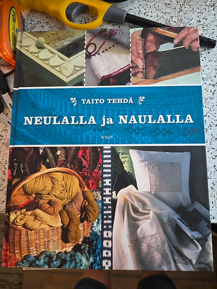 käsityökirja