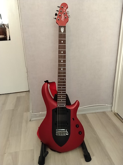 Sterling by Music Man MAJ100 – Iced Crimson Red