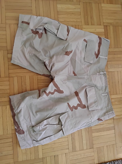 Desert camo shortsit xl