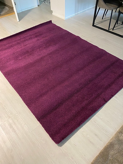 Violetti nukkamatto 170x240