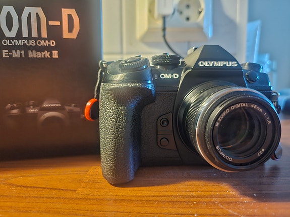 Olympus OM-D E-M1 Mark III
