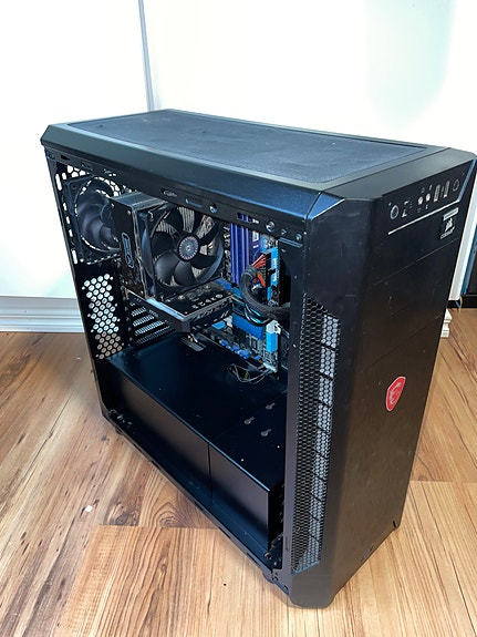 Asus Pöytäkone