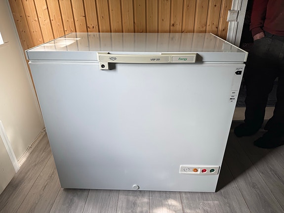 UPO USP 251 arkkupakastin