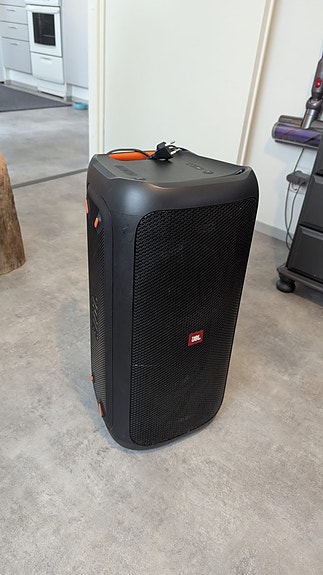 JBL Partybox 100