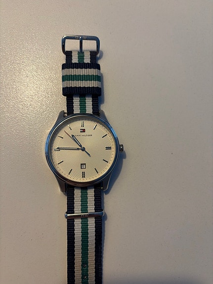 Tommy Hilfiger rannekello