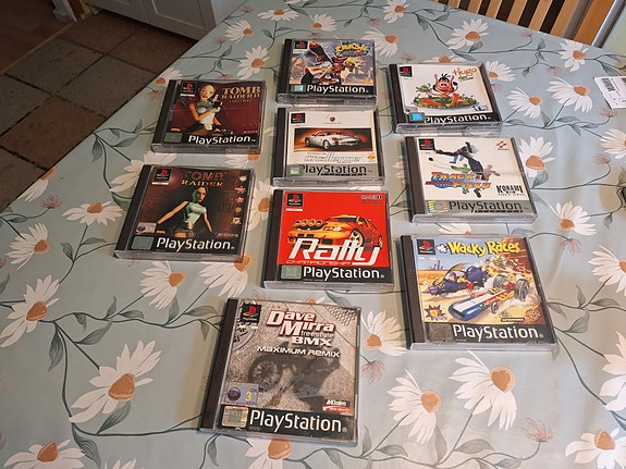 Playstation 1 pelejä 9kpl:tta
