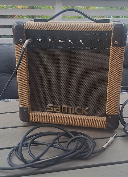 Samick vahvistin