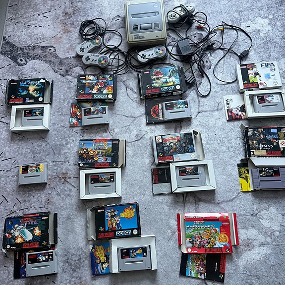 Super nintendo VARATTU