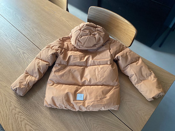 Uusi Reima Paimio untuvatakki, 128 cm, Cinnamon Brown, unisex, laput kiinni