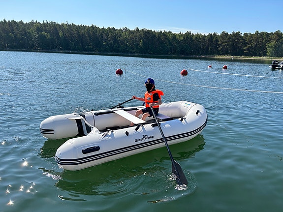 Greatwhite VIB 300 Airmatic kumivene