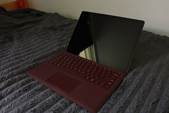 Microsoft Surface Laptop 13.5" (i7 / 16GB / 512GB SSD) — Erinomainen kunto
