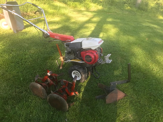 Honda F410 jyrsin / puutarhajyrsin