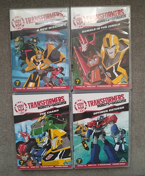 Transformers: Robots in Disguise DVD-kokoelma (4 osaa)