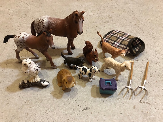 Schleich eläimiä