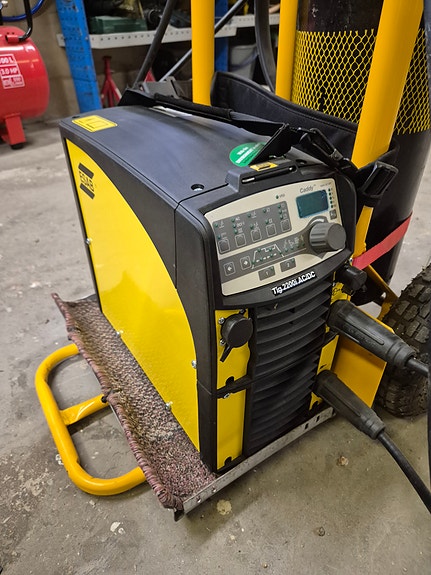 ESAB Caddy Tig 2200i AC/DC