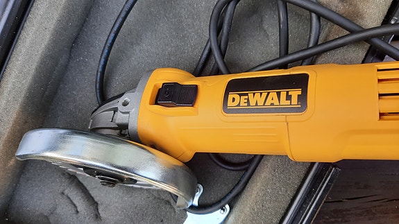 DeWalt 125 mm kulmahiomakone 220 V