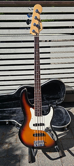 Fender American Standard Jazz bass