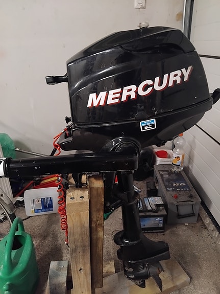 Mercury 2,5hv 4t perämoottori