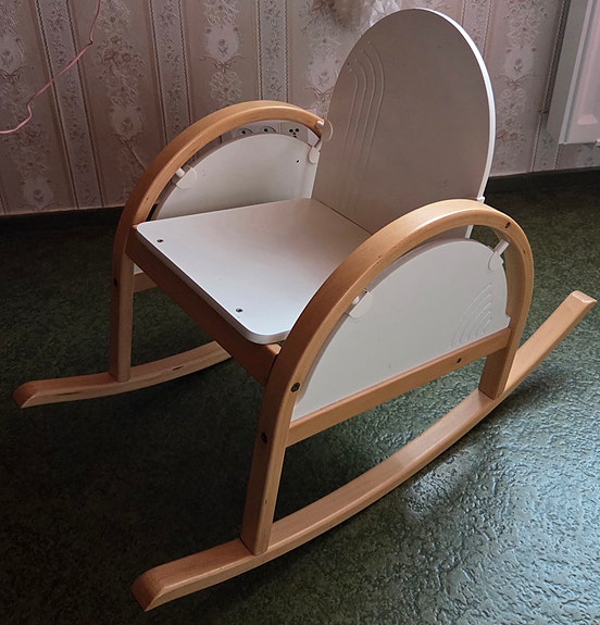 Lasten keinutuoli