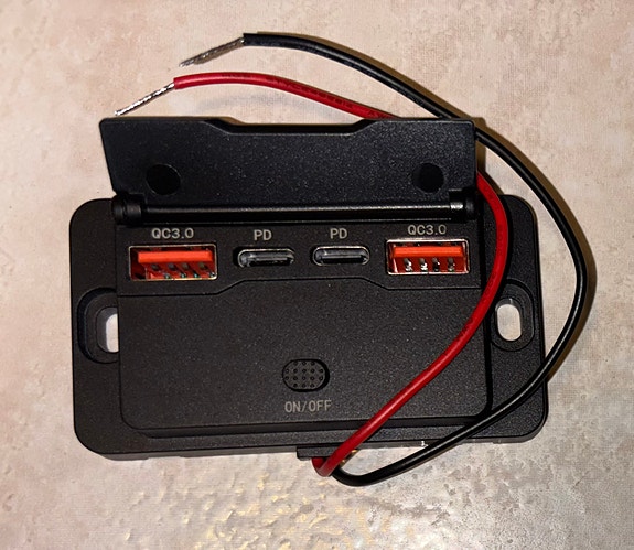 USB lataus