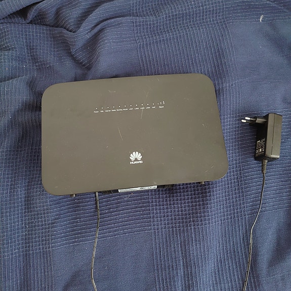 Huawei DN9245W -modeemi WiFi-reititin