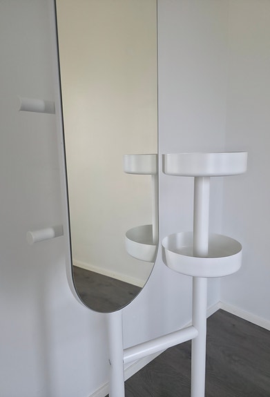 IKEA Lierskogen jalallinen peili
