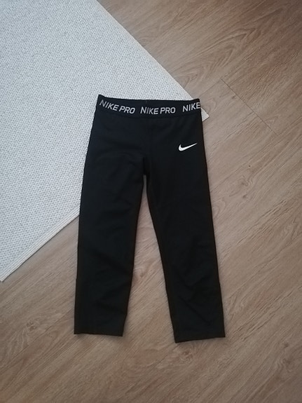 Nike Capri trikoot