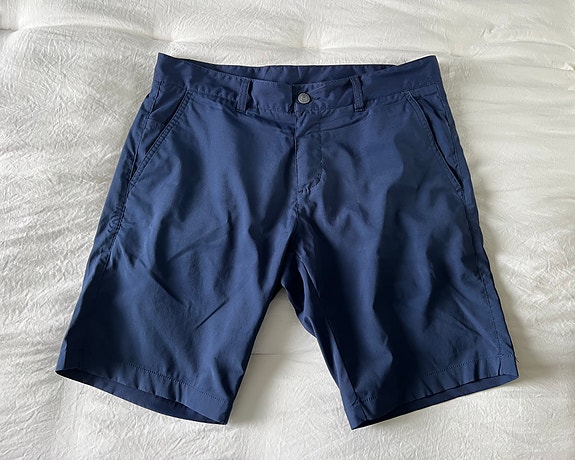 Miesten shortsit