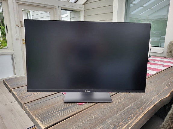 Dell 28" näyttö musta