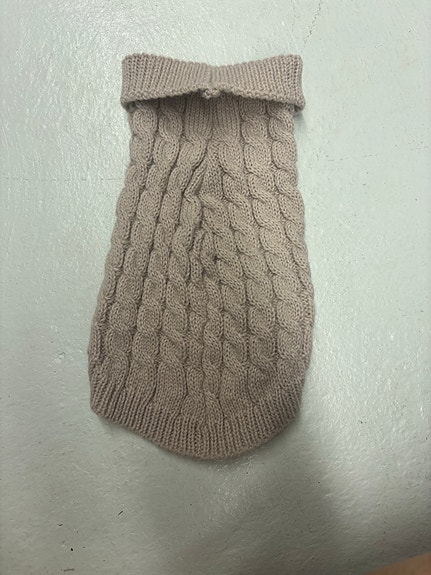 Beige neulepaita koiralle koko XS