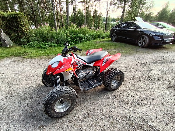 Lasten mönkijä Polaris Outlaw 90cc