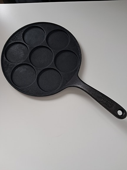 Valurautainen lettupannu