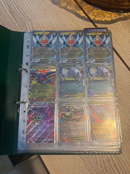Pokemon EX-kortteja