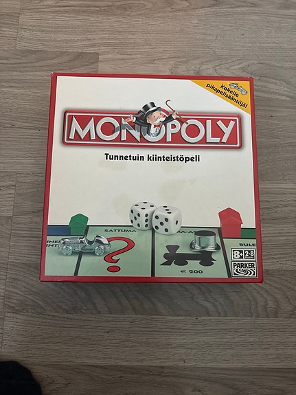 Monopoly lautapeli suomenkielinen