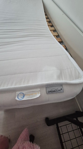 Jysk Dreamzone sijauspatja 200×90×10 valkoinen
