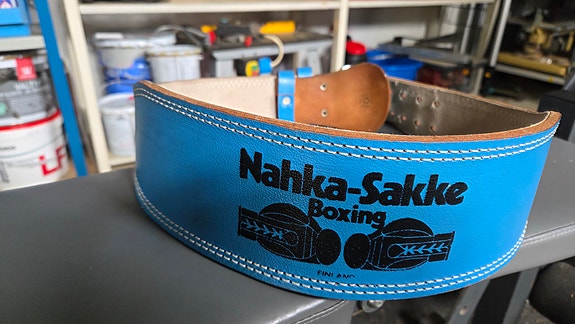 Nahka-Sakke Boxing painonnostovyö sininen