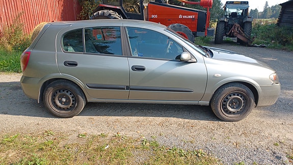 Nissan Almera 1.5 puretaan