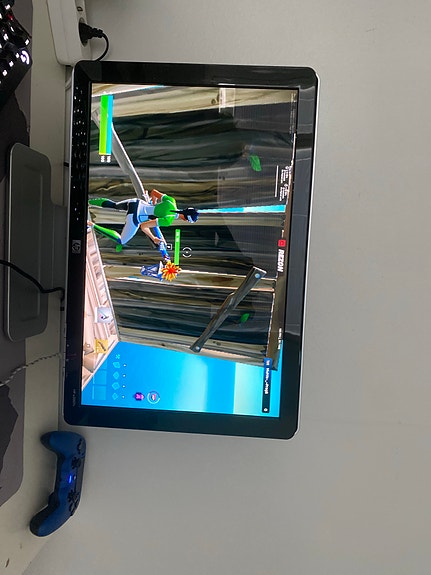 HP-näyttö toimii pc ja playstation 4/5