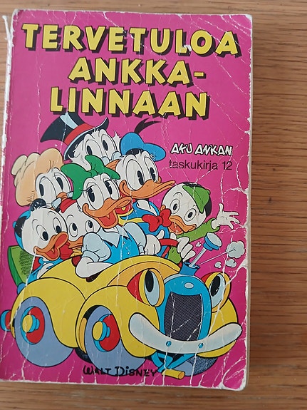 Aku Ankan taskukirja nro 12 tervetuloa ankkalinnaan
