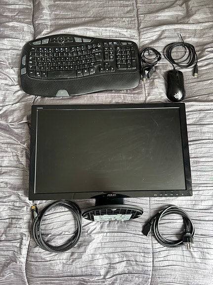 Asus VE247 24" näyttö + langaton Logitech-näppäimistö + SteelSeries-pelihiiri