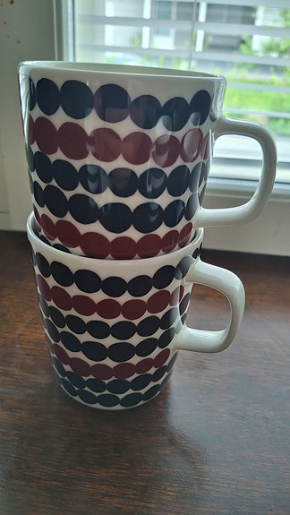 2 kpl Marimekko mukeja
