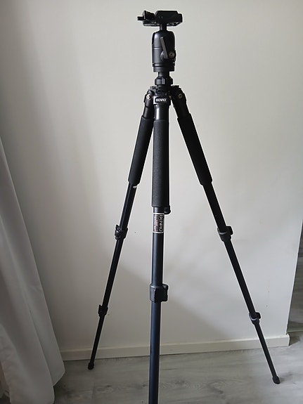 BENRO A300F tripod