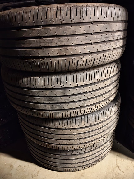 Continental 235/55R18 kesärenkaat
