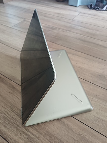 HP Pavillon kosketusnäyttö 14"