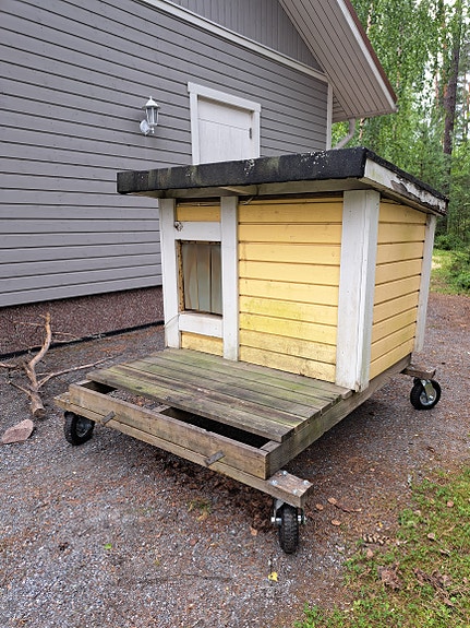 Lämpöeristetty koirankoppi