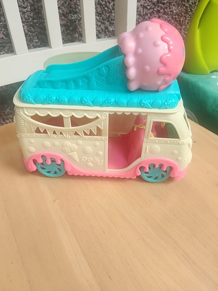 Jäätelö kioski auto