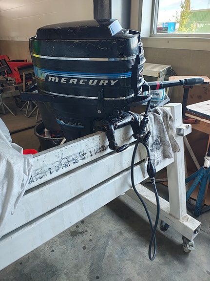 Mercury perämoottori