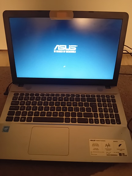 Asus läppäri win11