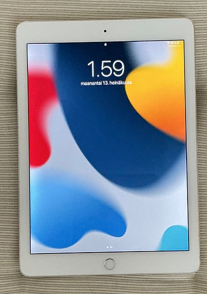 Apple iPad Air tabletti 32 GB