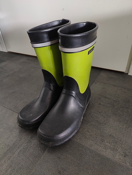 Nokian kumisaappaat koko 35